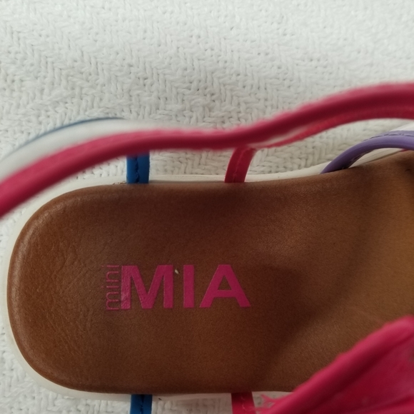 Mini MIA - Picture 3 of 5